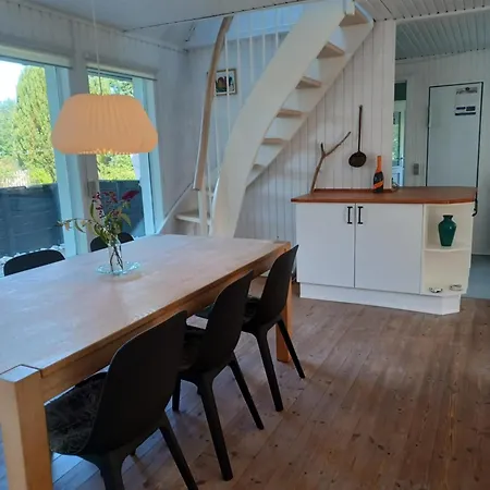 Charming Summer House At Vejlby Fed