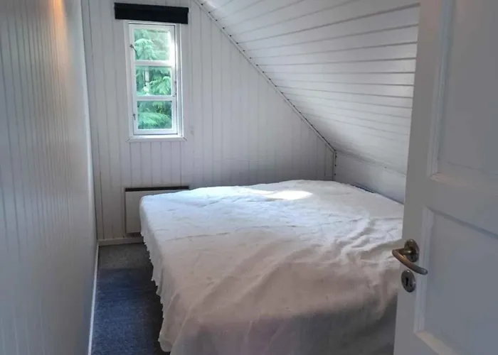 Charming Summer House At Vejlby Fed Middelfart